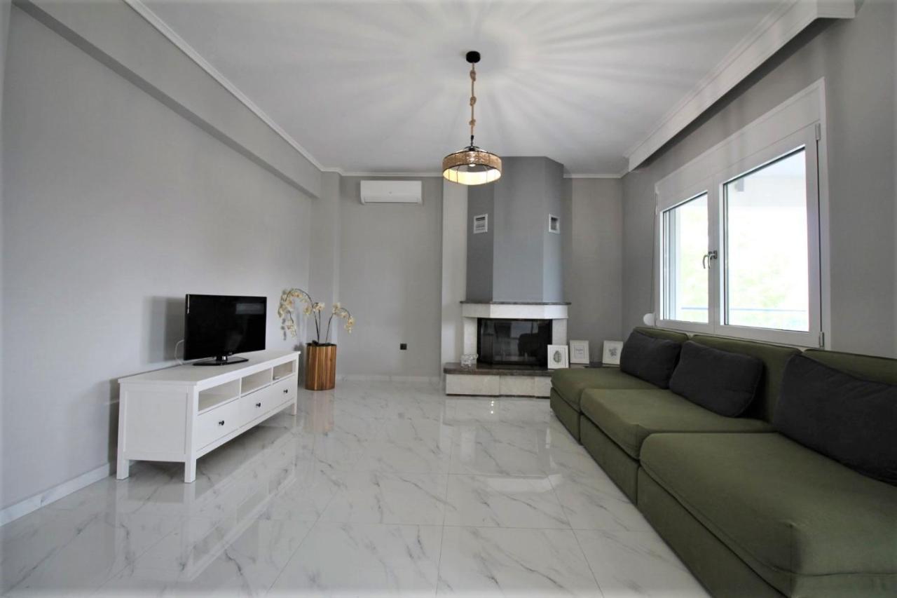 Miracle Luxury Apartments Peraía Екстериор снимка