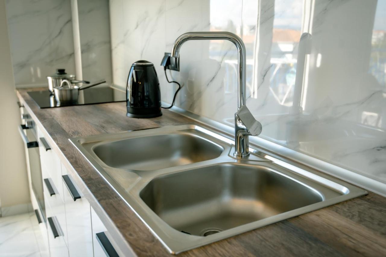 Miracle Luxury Apartments Peraía Екстериор снимка